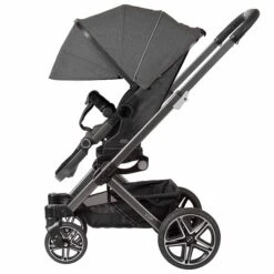 Hartan VIP GTX Sportwagen 2023 Little Penguin (910) -Zwergen Mobil vip gtx 2327 142 910 spowa ansicht seite mit ausgeklappter sonnenblende